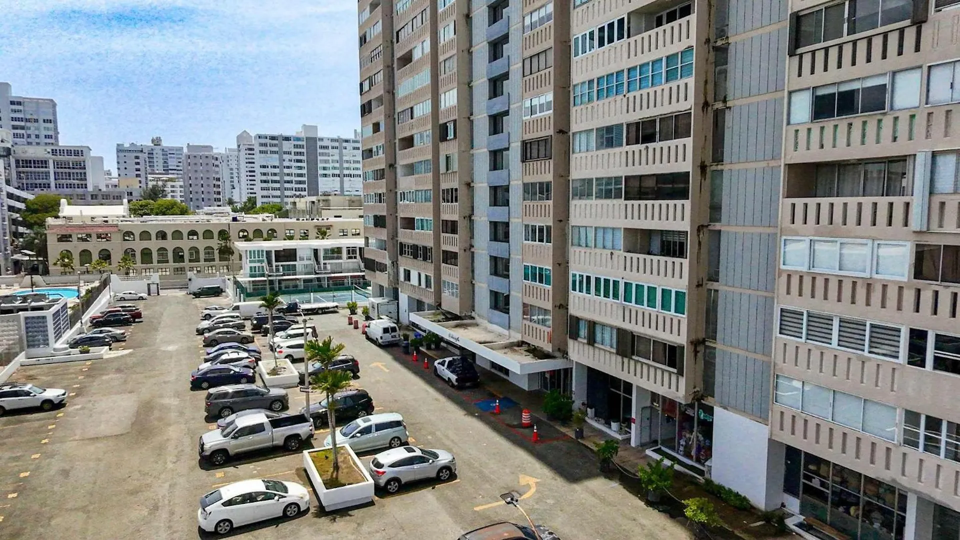 Ferienhaus Condado Apt- Private Beach, Pool, & Family Ready! San Juan